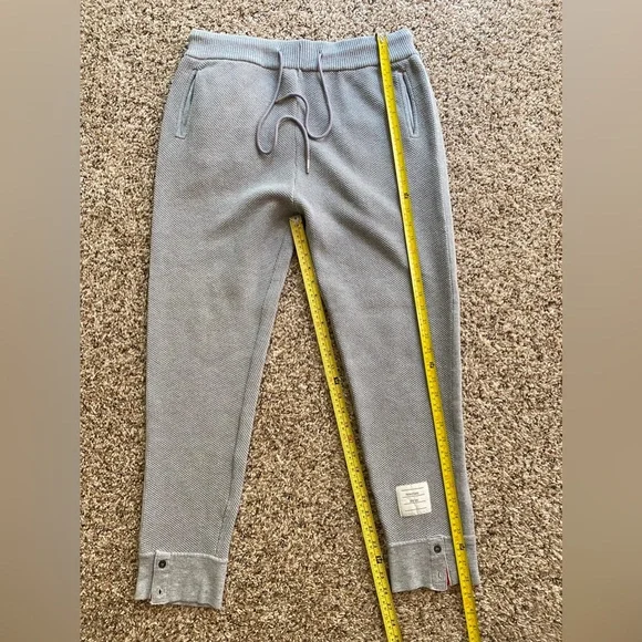 Gray Cotton Sweatpants Drawstrings stripes men's Size 4 Waist 33-40